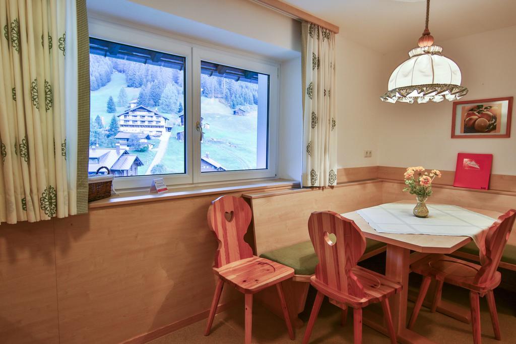 Alpenhaus Montafon By Pferd Auf Wolke Appartement *